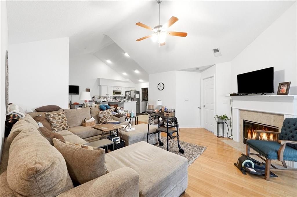 1535 Duluth Unit #203 Highway