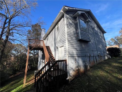 A home in Flowery Branch