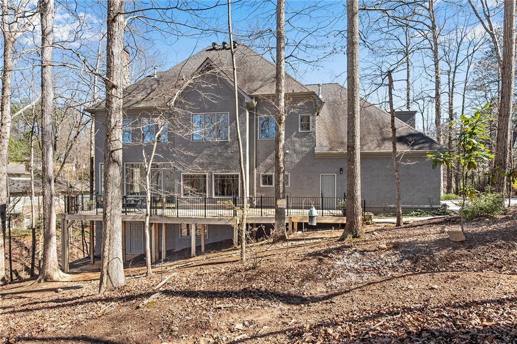 OAKTON POND - Residential
