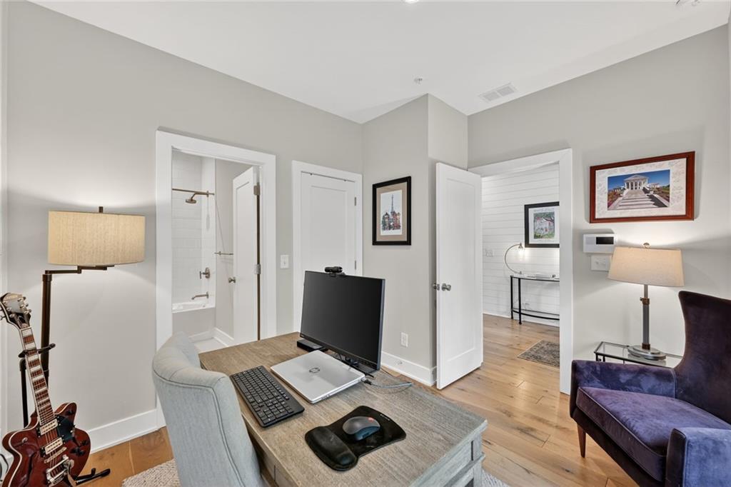 209 New Street