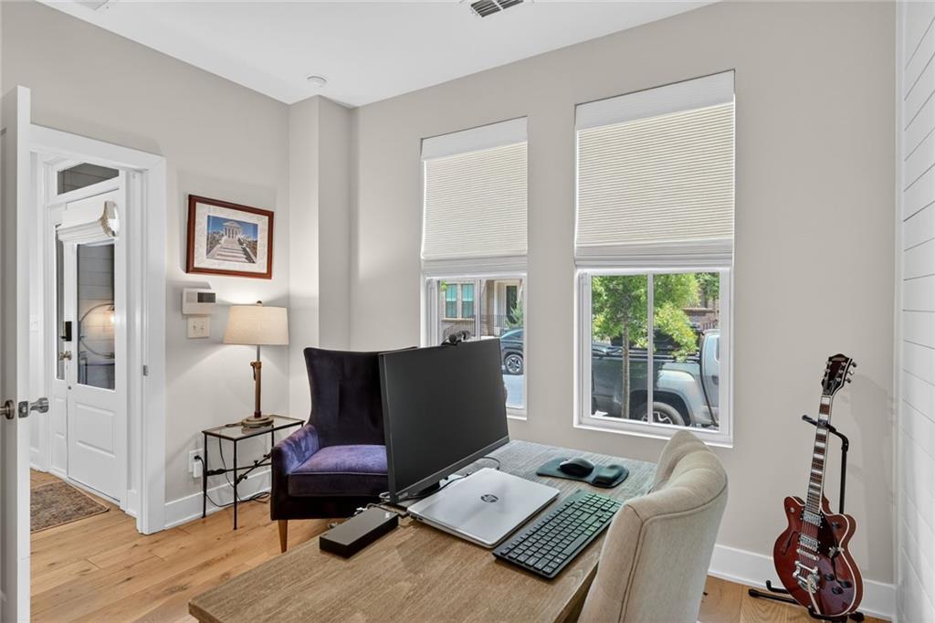 209 New Street