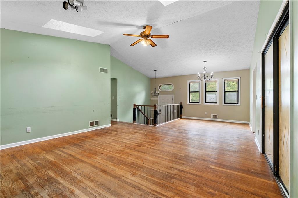 442 Monroe Court NW