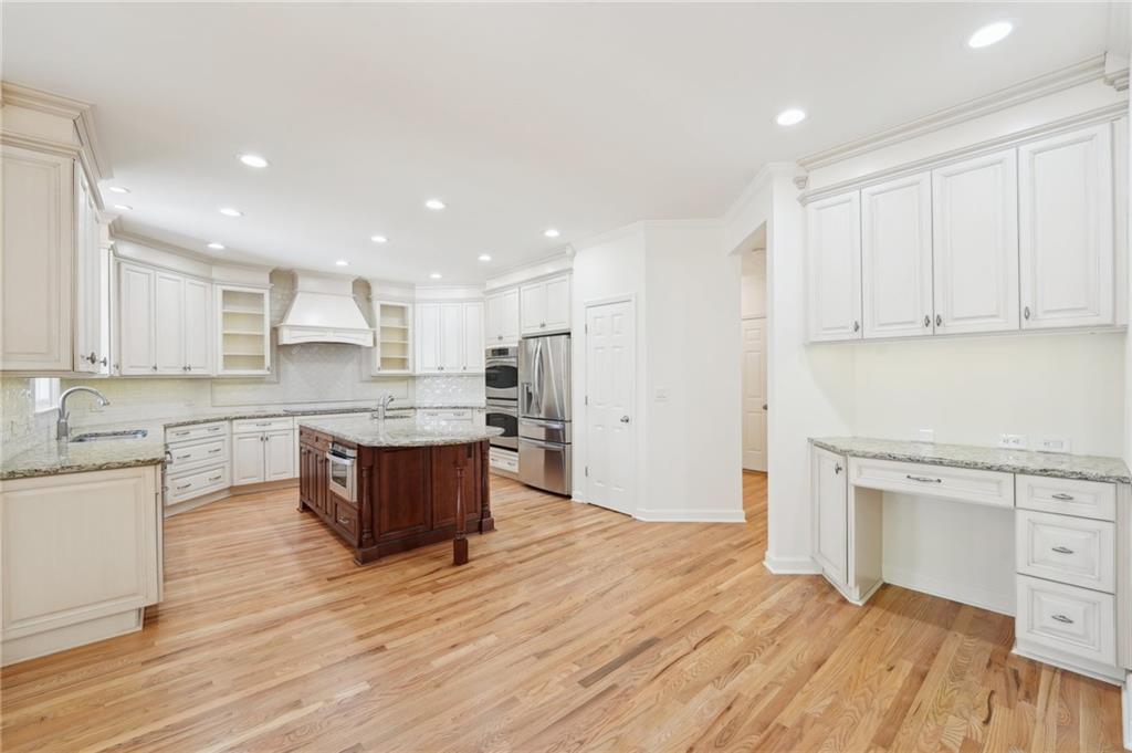 219 Woodcliff Court, Suwanee, Georgia image 19