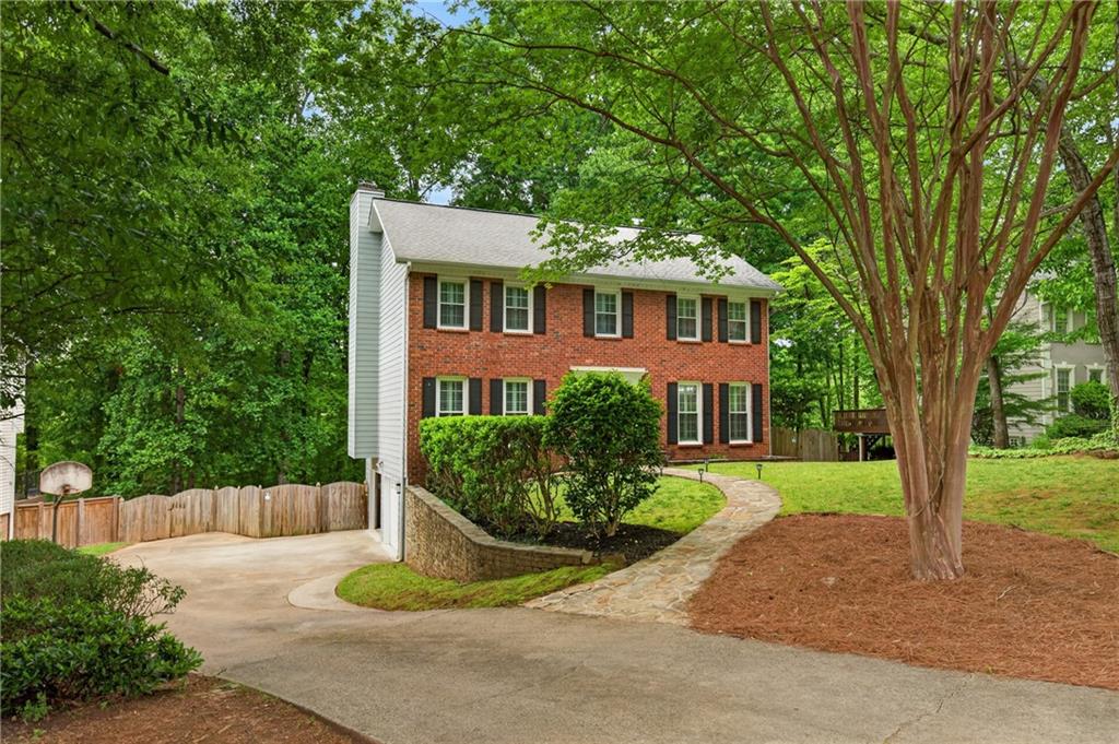 8571 BIRCH HOLLOW Drive