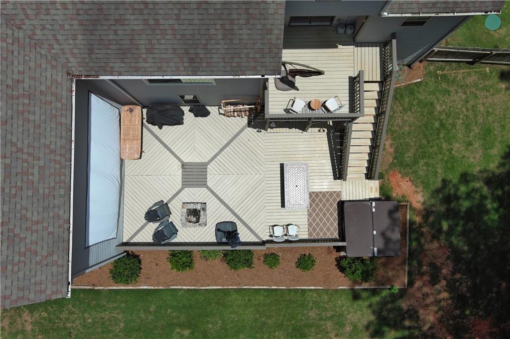 121 Walden Pond Trail