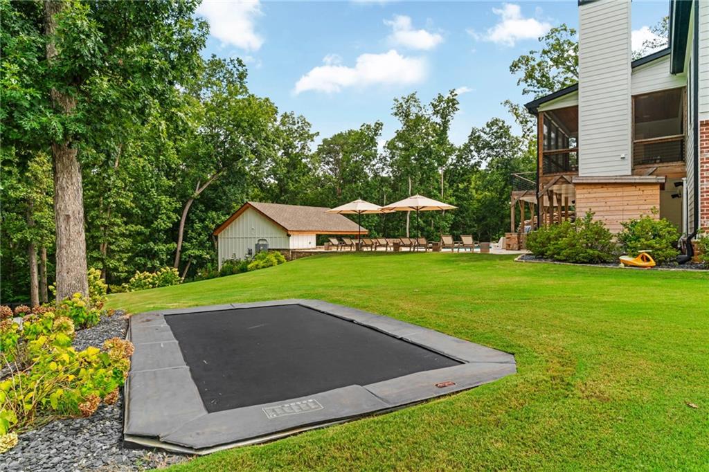 Creekview Falls - Residential