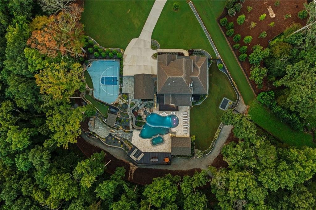 Creekview Falls - Residential