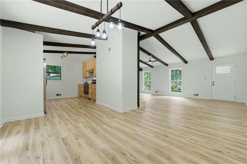 411 Hunters Lane