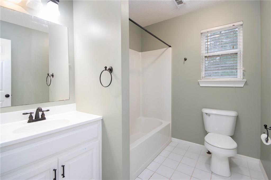 1089 Magnolia Drive, Villa Rica, Georgia image 24