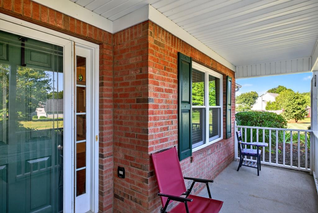1001 Travitine Trail