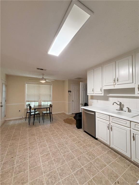 3241 Victoria Place Drive
