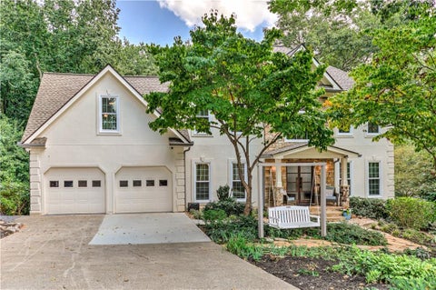 Homes For Sale - 4543 Ashmore Circle<br/> Cobb County, Marietta, GA 30066