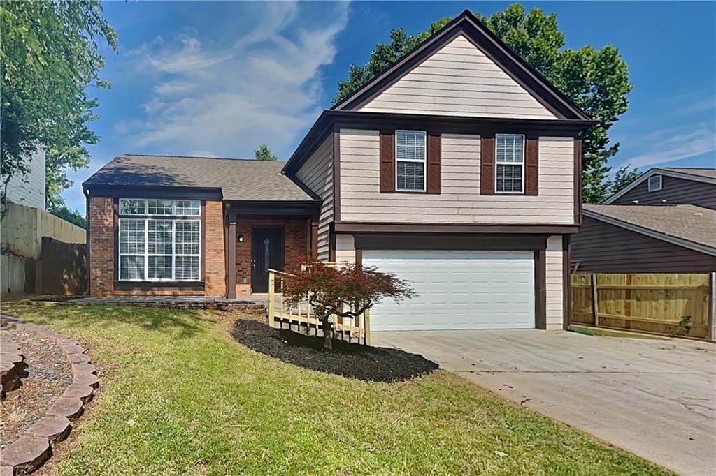 Welcome to 10830 Mortons Cir, Alpharetta, GA 30022 - A Charming Family Home!
This beautiful 3-bedroom, 2.5-bathroom home offers the perfect blend of comfort and style. As you enter, you'll be greeted by an open concept living area where the kitchen and dining room seamlessly flow into the inviting family room. The well-appointed kitchen boasts sleek stainless steel appliances, perfect for the home chef.
The family room serves as the heart of the home, featuring a cozy fireplace for those chilly evenings. Upstairs, you'll find the spacious master bedroom complete with a generous walk-in closet. The en-suite master bathroom is a true retreat, offering a luxurious double vanity and a walk-in shower.
Convenience is key in this home, with the laundry room conveniently located on the second floor. The two additional bedrooms provide ample space for family or guests.
Step outside to your private oasis - a fully fenced backyard perfect for pets or children to play safely. The large screened-in deck is an entertainer's dream, ideal for outdoor dining or relaxing while enjoying the fresh air, protected from insects.
Located in the desirable Alpharetta area, this home offers the perfect balance of suburban tranquility and easy access to city amenities. Don't miss this opportunity to make this house your home!