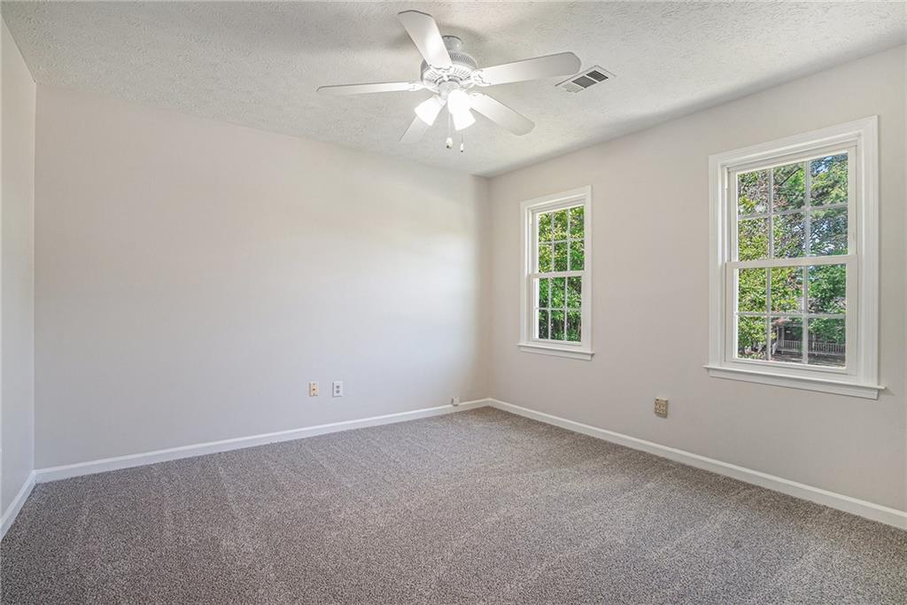 1305 Blankenship Lane, Lilburn, Georgia image 16