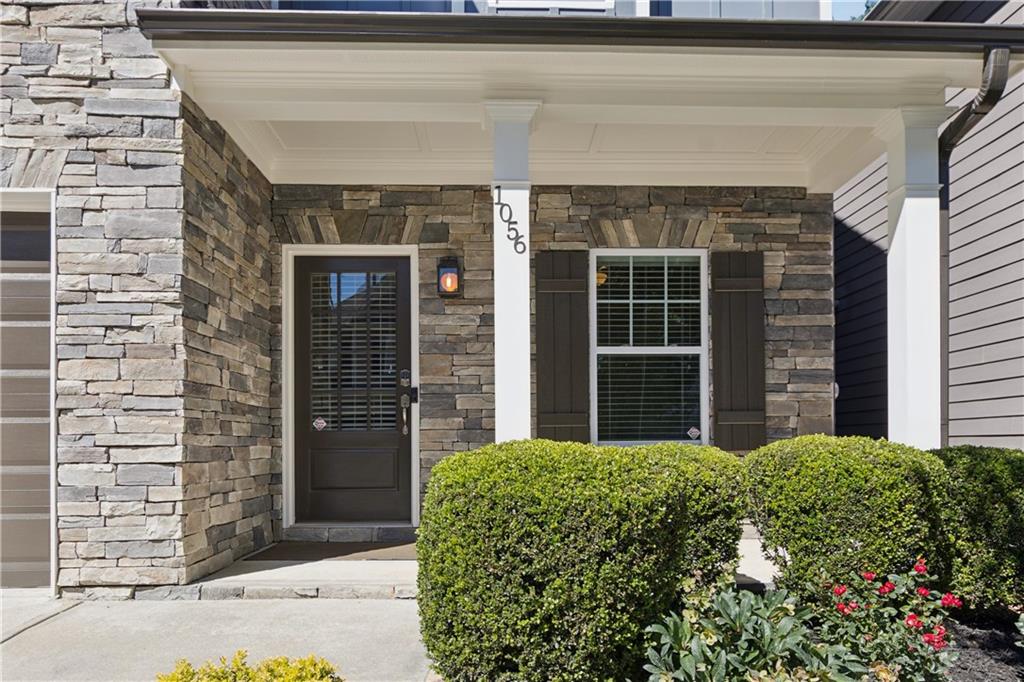 1056 Johnson Grove