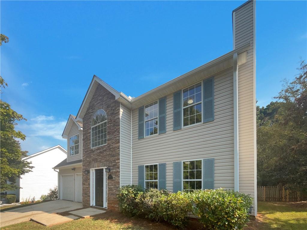 6590 Manor Creek Drive