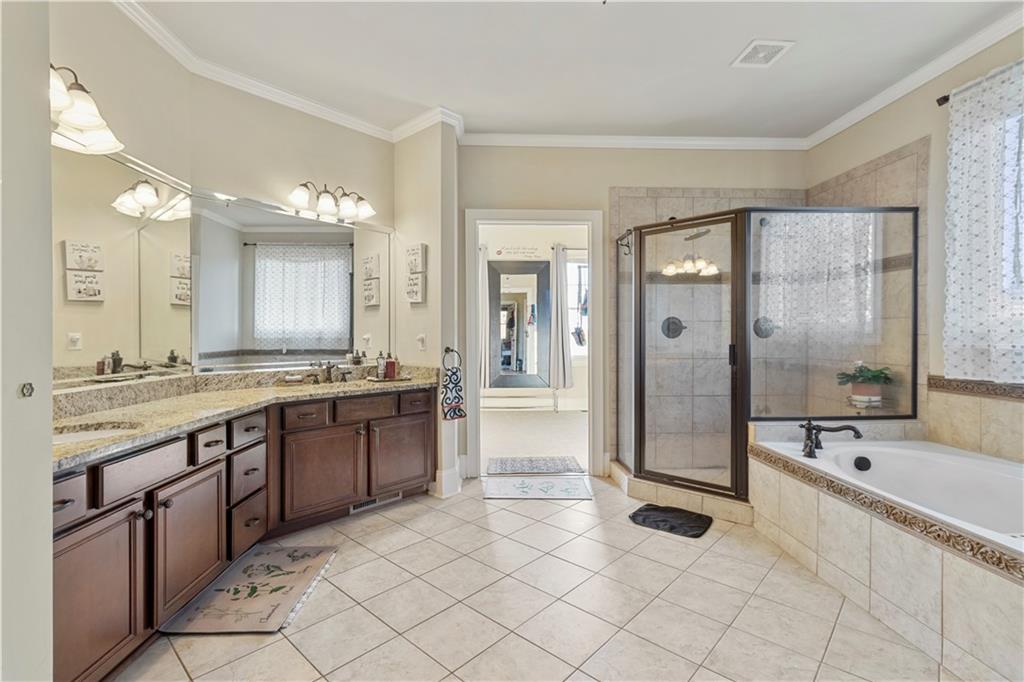 5036 Glen Forrest Drive, Flowery Branch, Georgia image 37