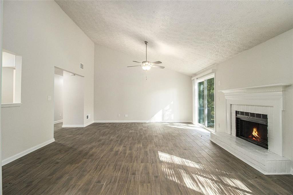 2154 SCARBROUGH Drive