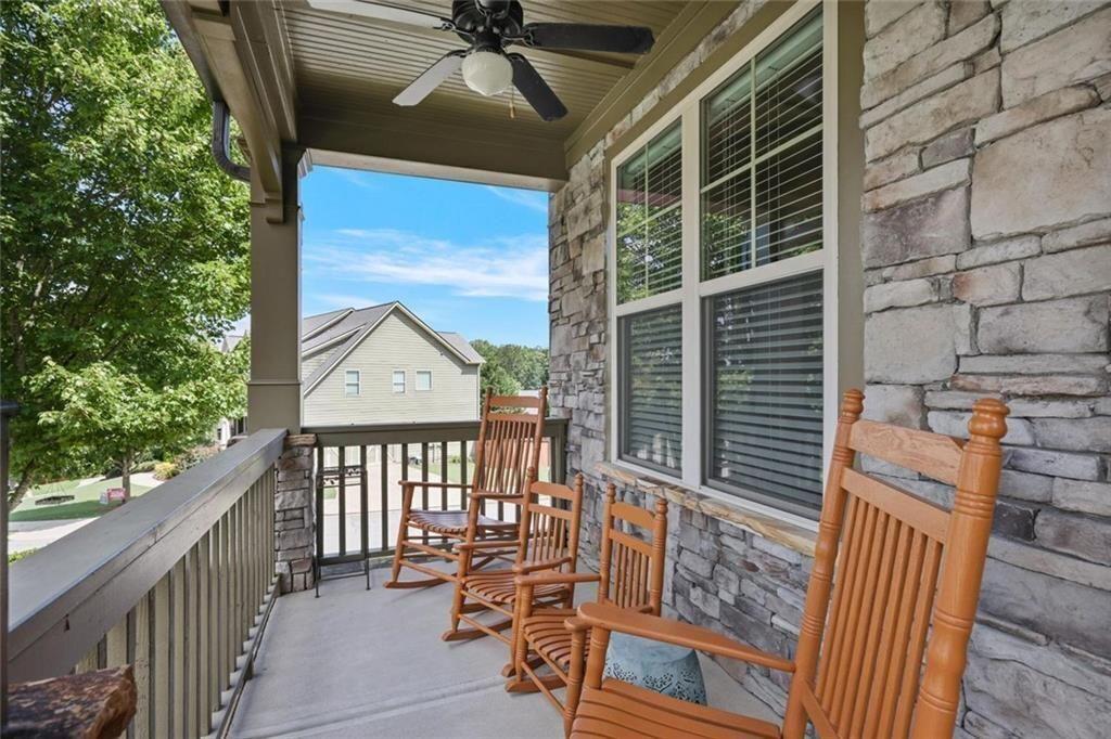 218 Ballymore Lane