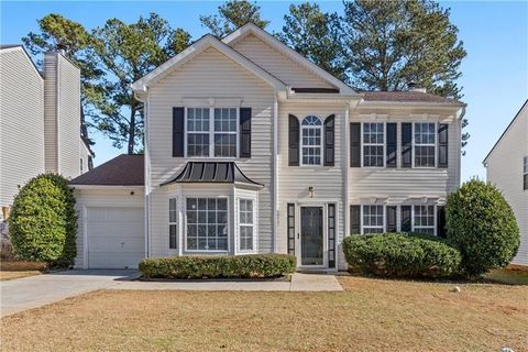 Homes For Sale - 3550 Willow Tree Trace<br/> Decatur, GA 30034