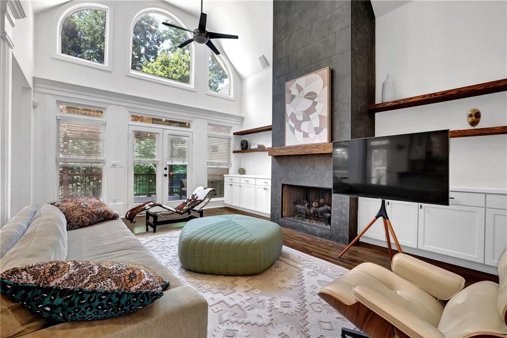 910 Burren Drive