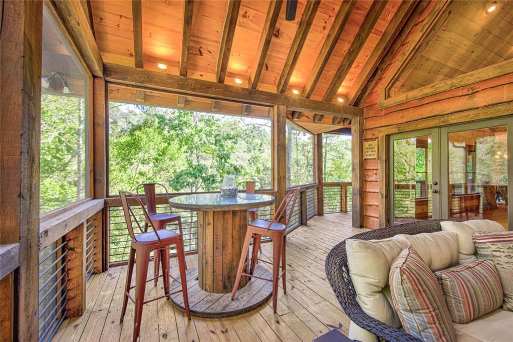 380 Biguns Boulevard