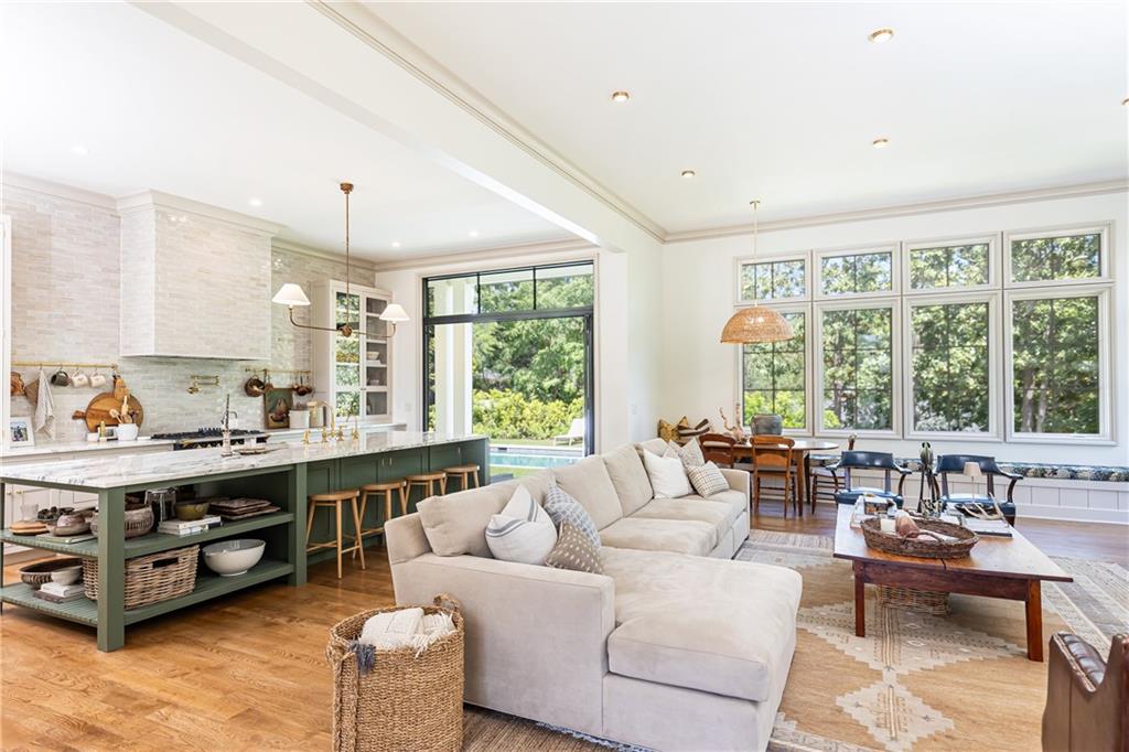 4785 Brinkley Lane