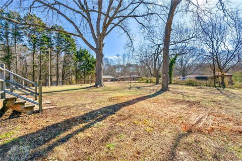 A home in Douglasville