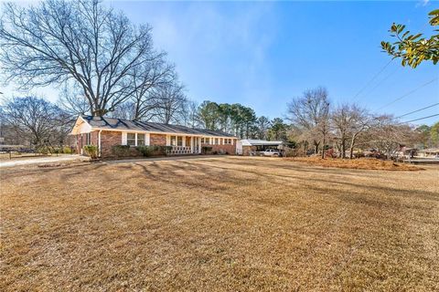 A home in Douglasville