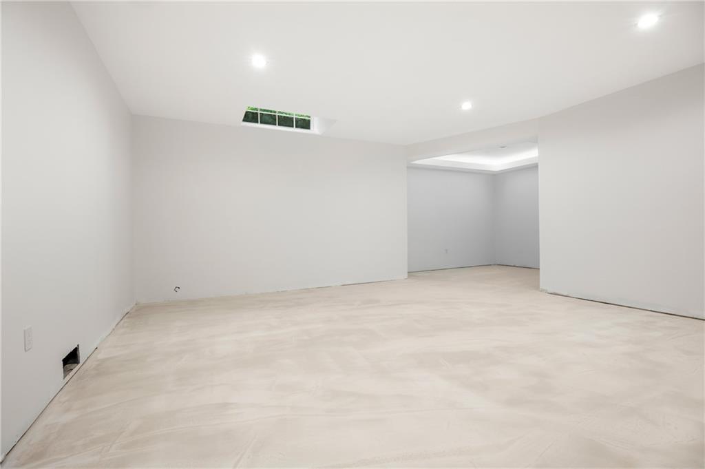 Sandy Springs - Residential