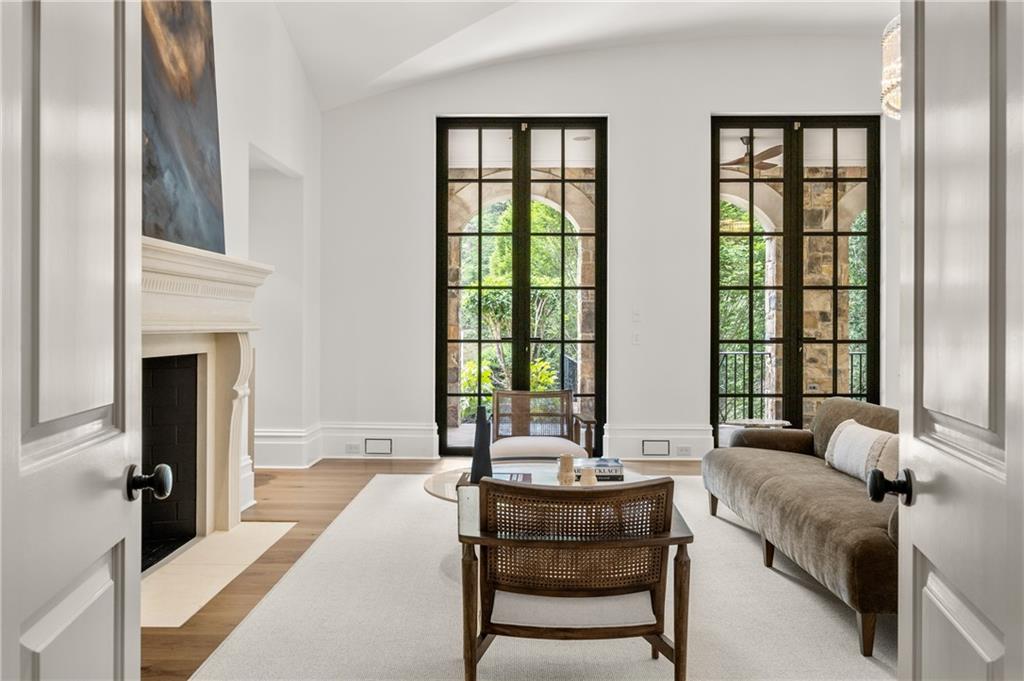 Sandy Springs - Residential