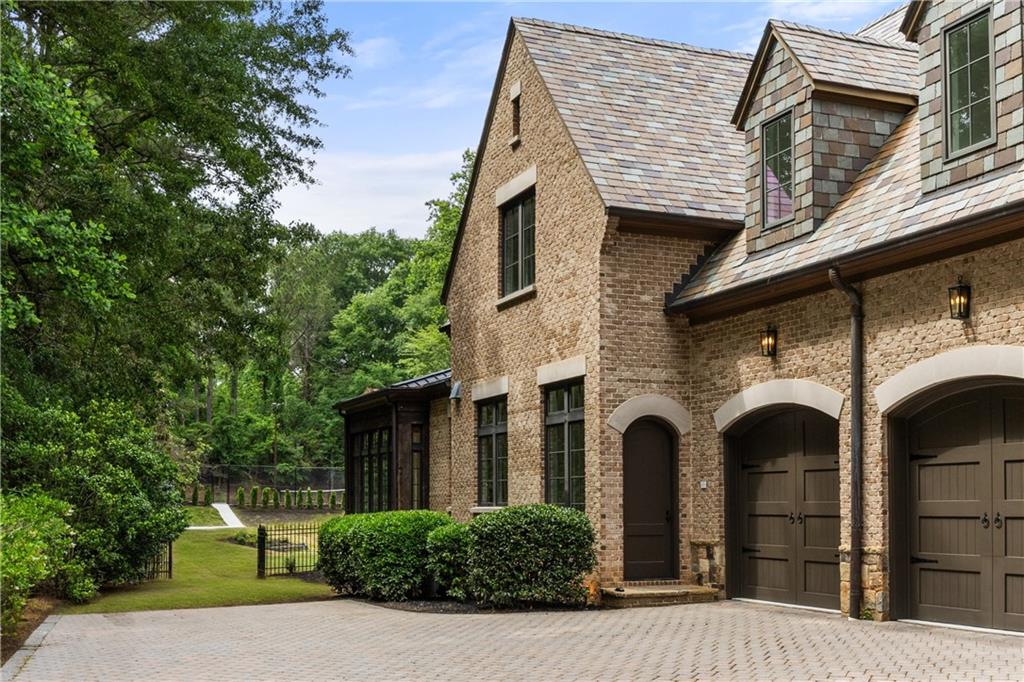 Sandy Springs - Residential