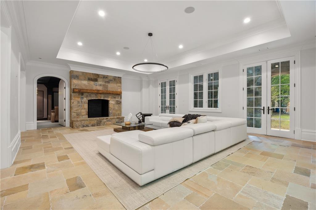 Sandy Springs - Residential