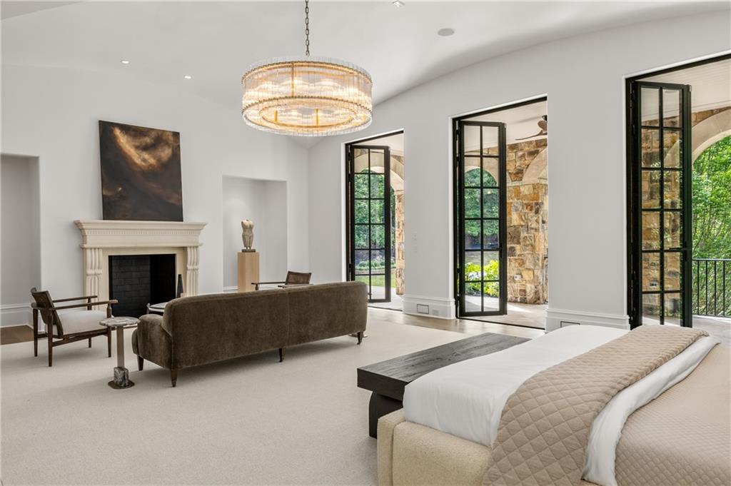 Sandy Springs - Residential