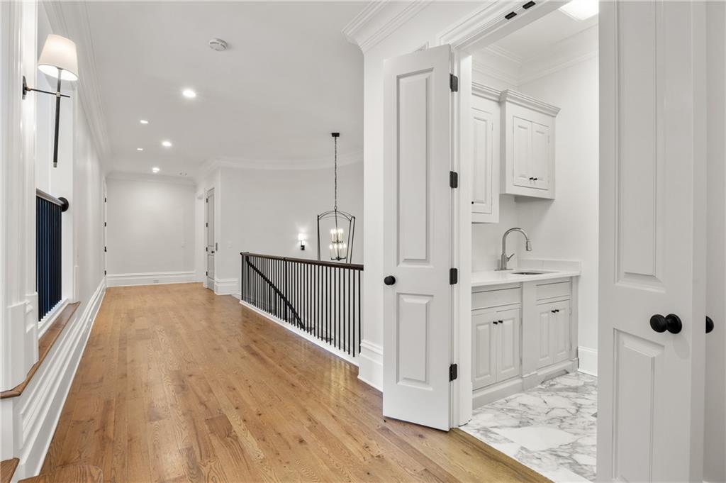 Sandy Springs - Residential