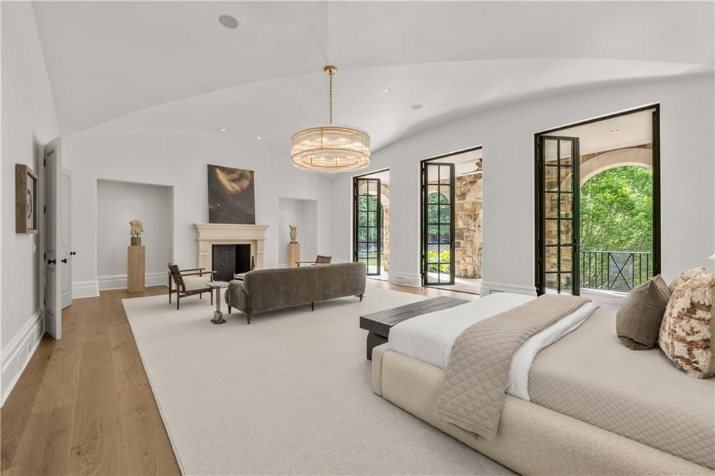 Sandy Springs - Residential