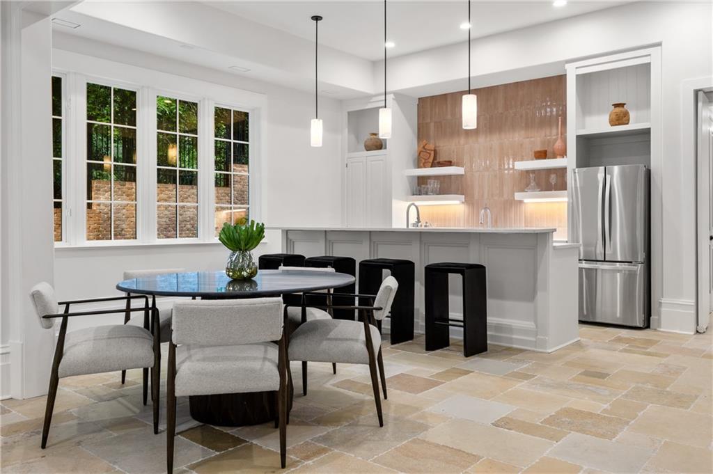 Sandy Springs - Residential
