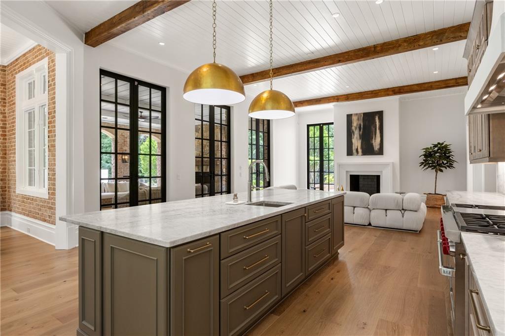 Sandy Springs - Residential