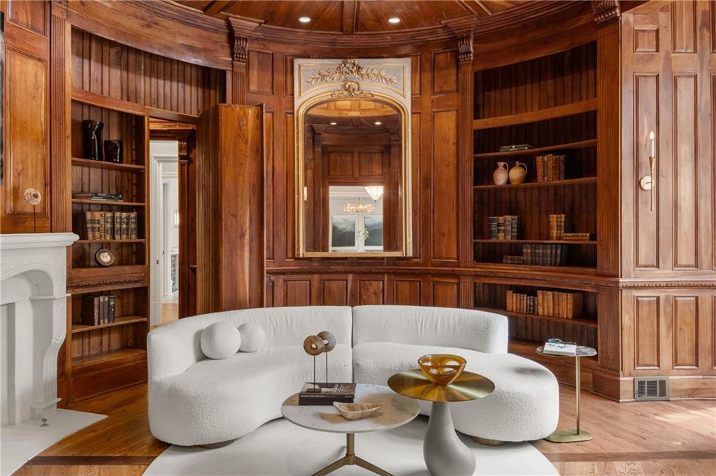 Sandy Springs - Residential