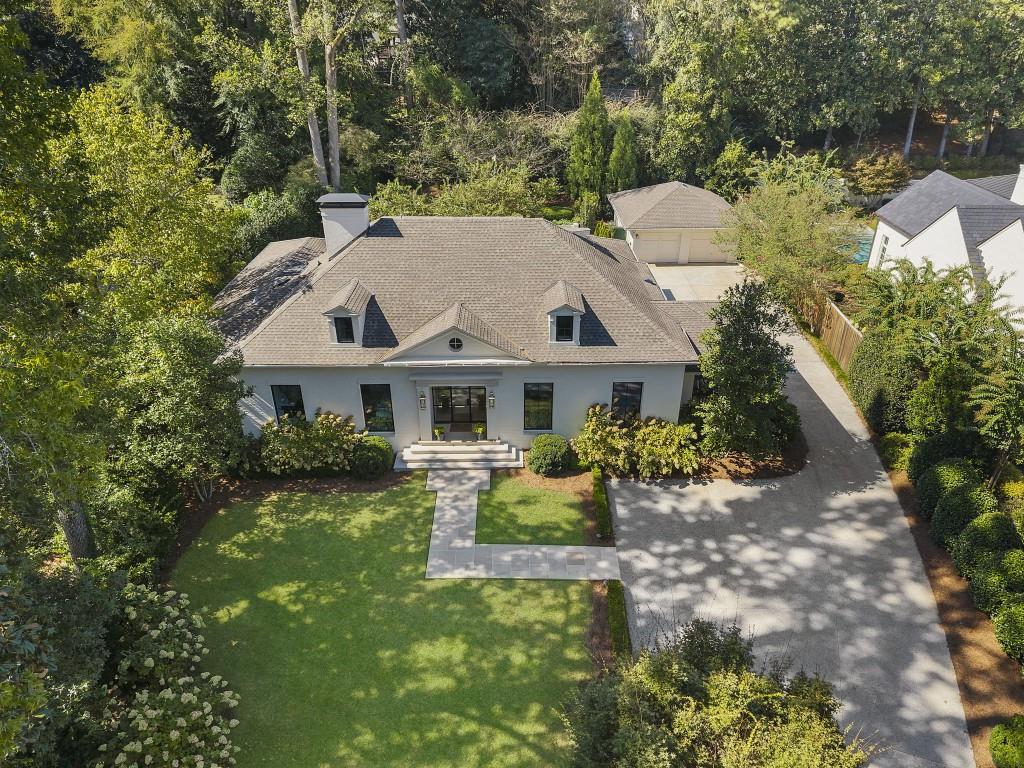447 Valley Road
