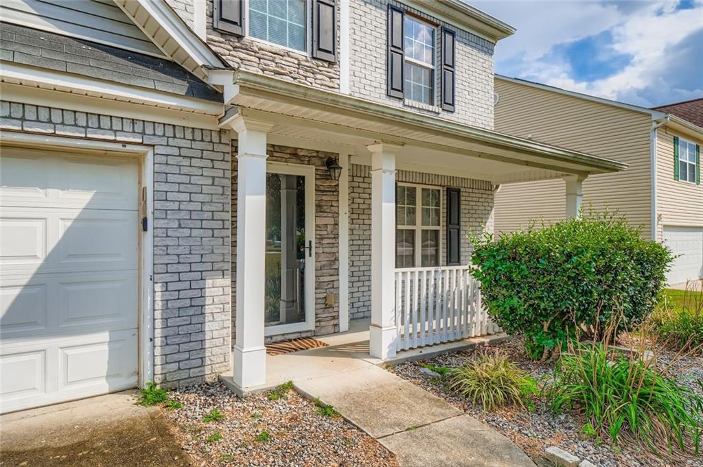 8352 Milam Loop