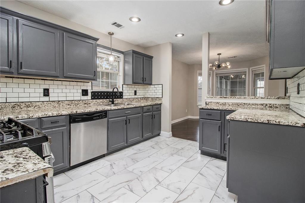 Owens Pond - Residential