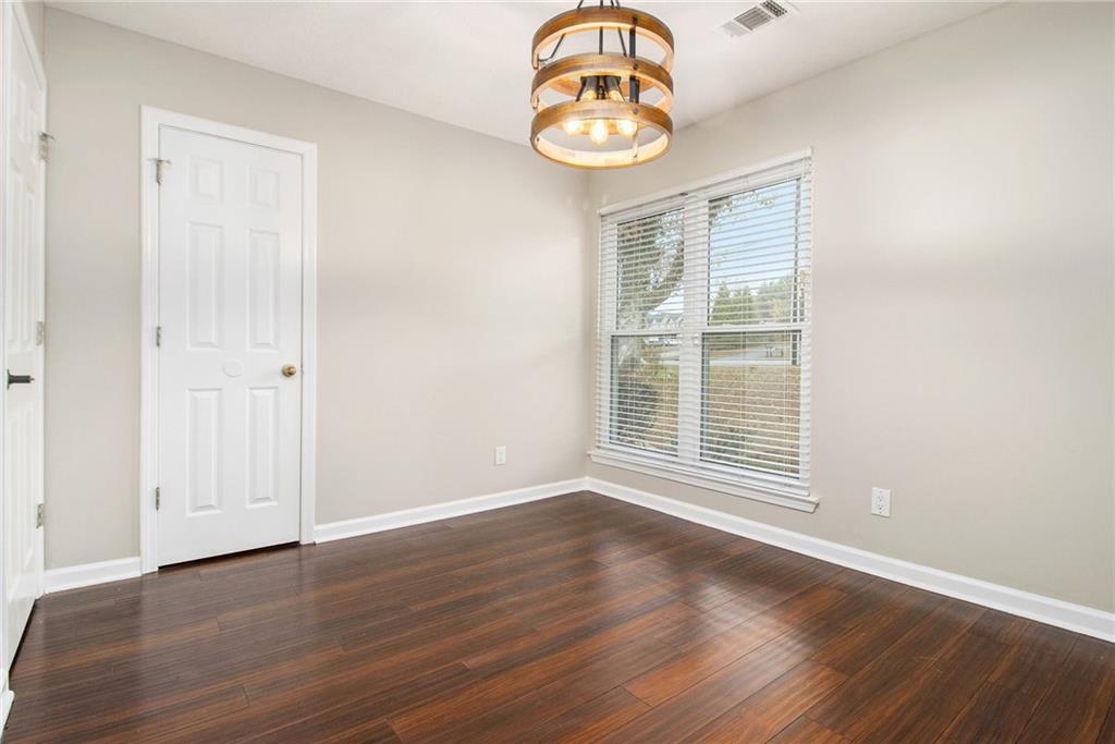 Owens Pond - Residential