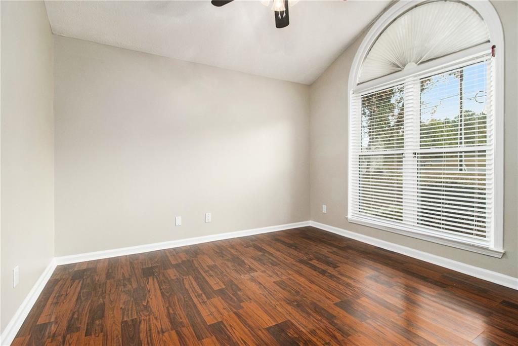 Owens Pond - Residential