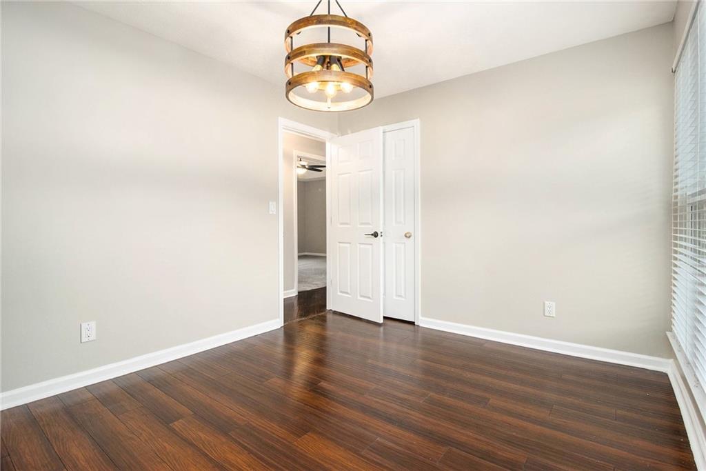 Owens Pond - Residential