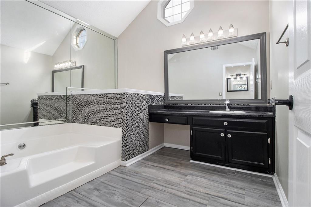 Owens Pond - Residential