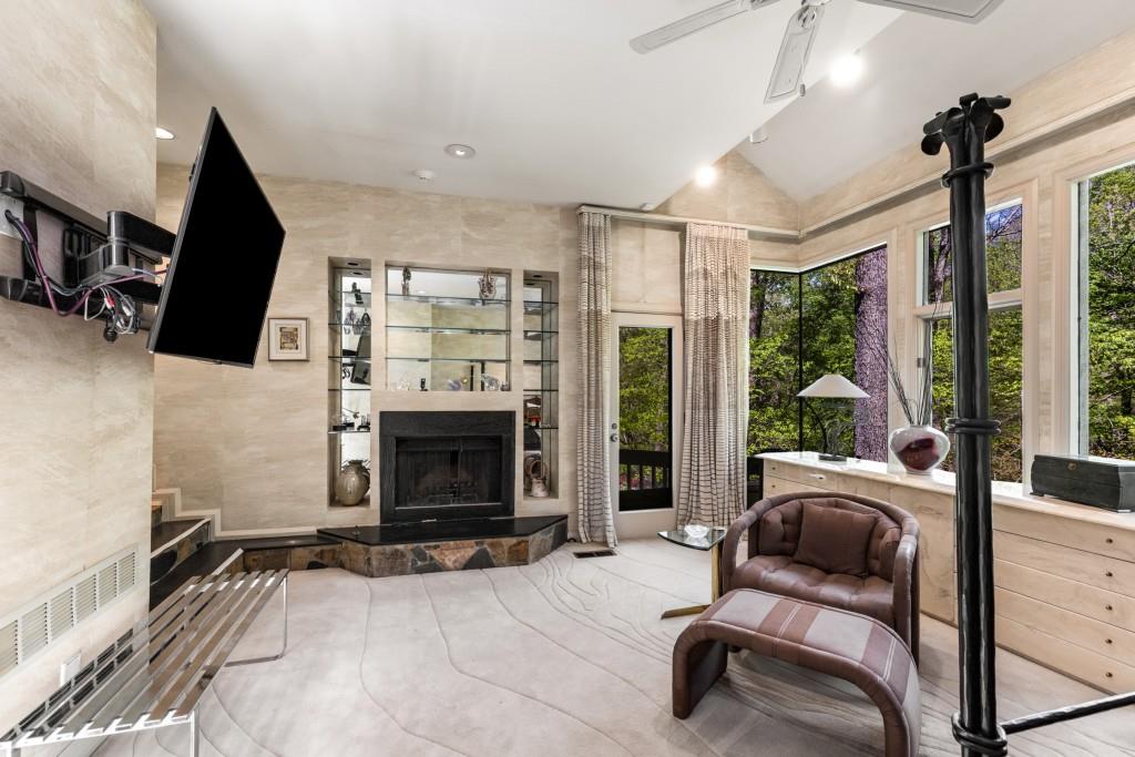 6525 Old Riverside Drive, Sandy Springs, Georgia image 21