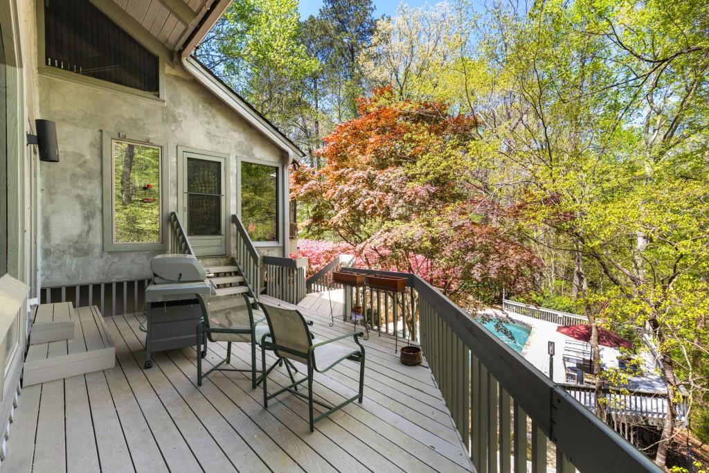 6525 Old Riverside Drive, Sandy Springs, Georgia image 27