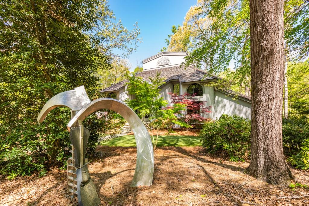 6525 Old Riverside Drive, Sandy Springs, Georgia image 39