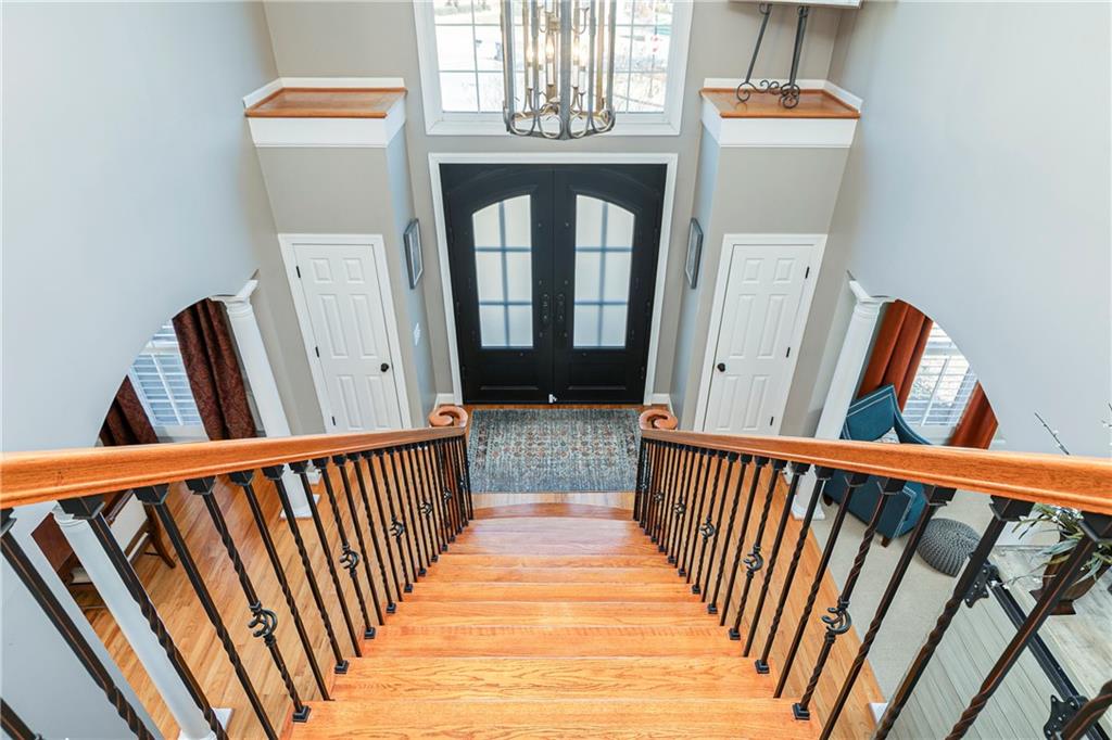 5611 Hedge Brooke Lane NW